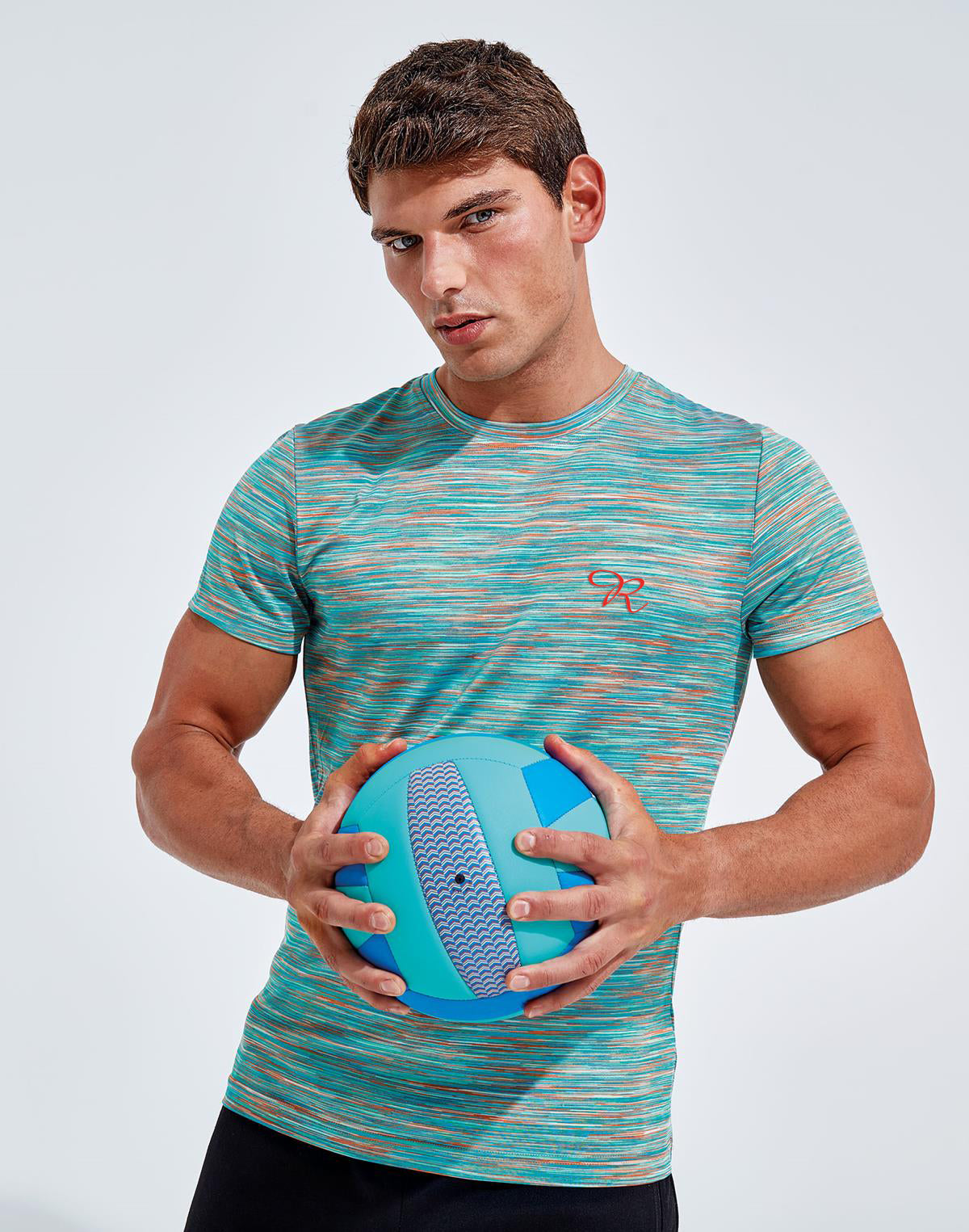 Explore Rival's men's clothing collections, where style meets performance. From sleek activewear to casual classics, discover versatile designs crafted for the modern man